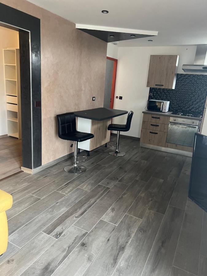 Residence Bord De Loire Euro 6 Десиз Экстерьер фото